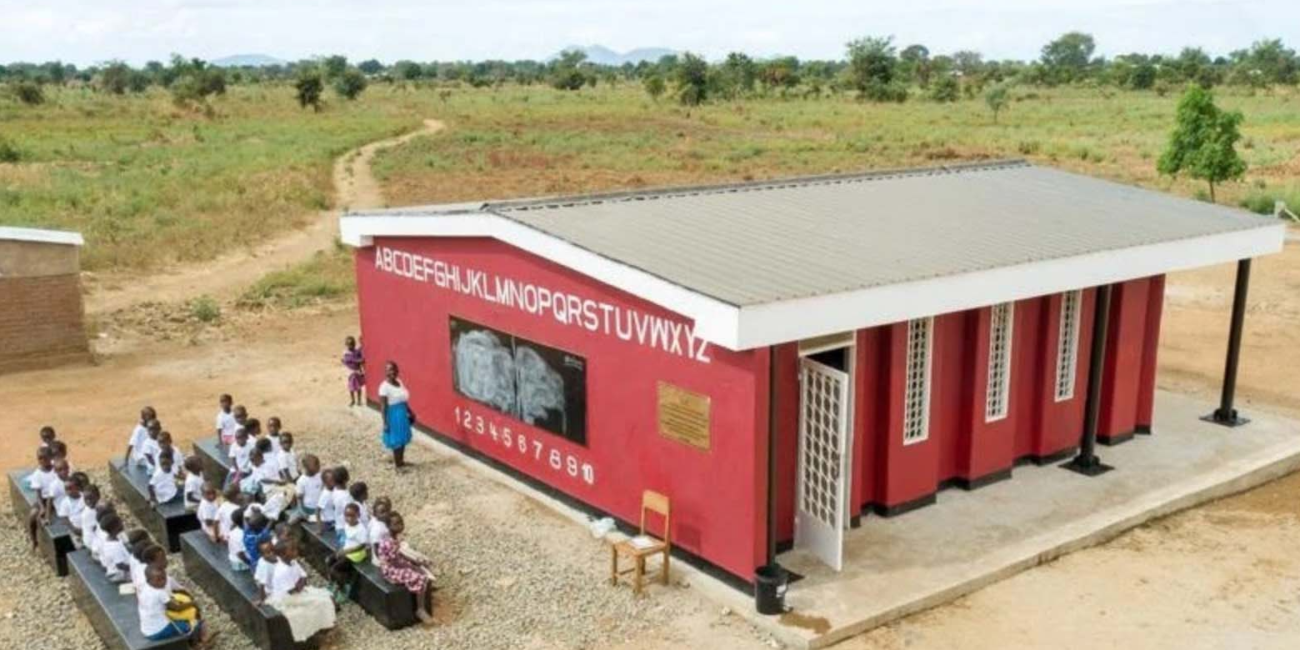 Малави 3d принтирано училище