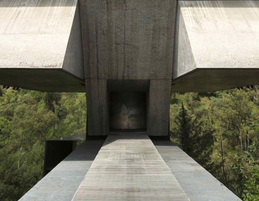 Аугустин Ернандес Наваро архитект