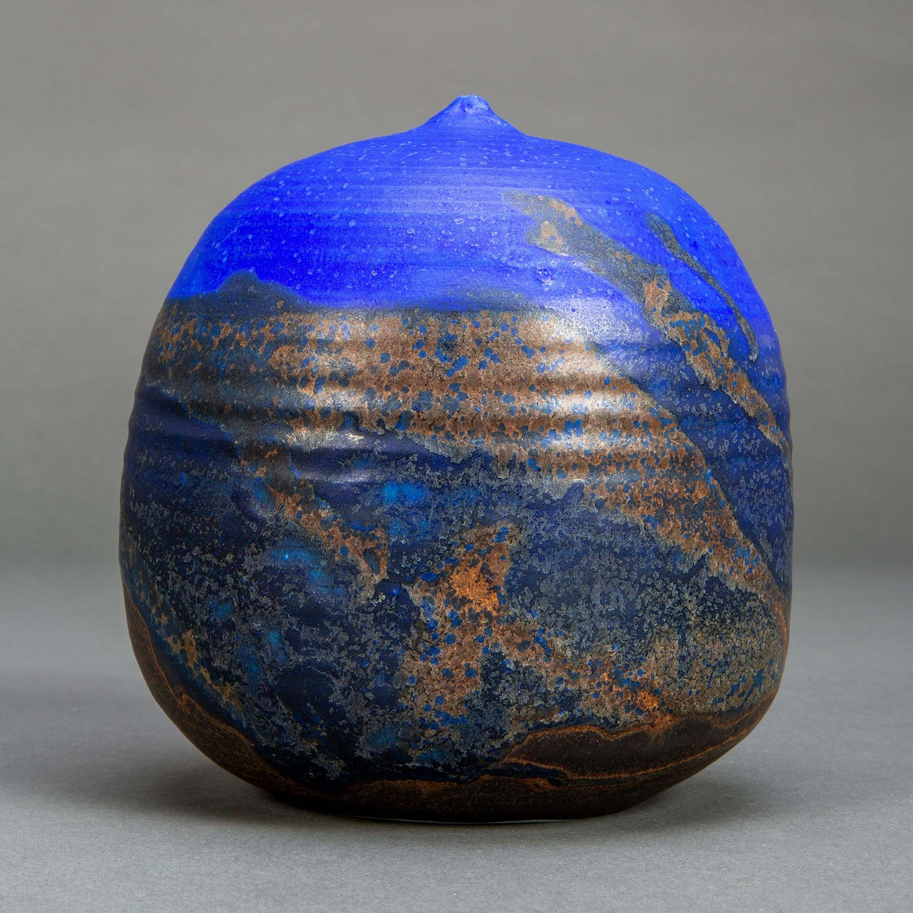 4-Takaezu-Moon-Pot-1986.42