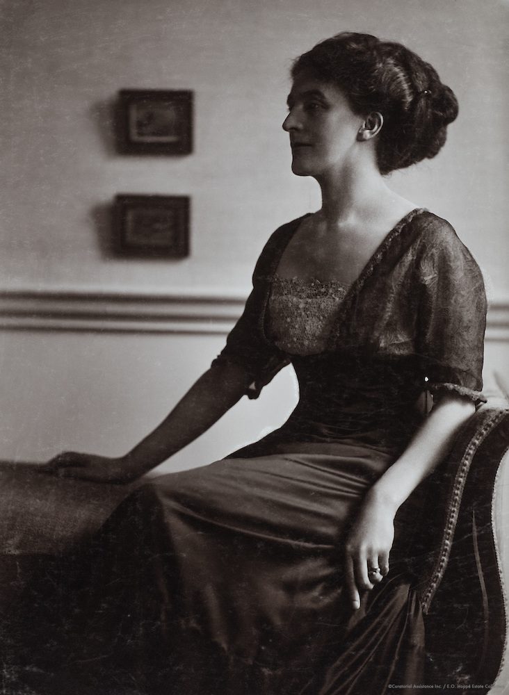 Ada Nemesis Pearson Cooper, wife of John Galsworthy, England, UK, 1912